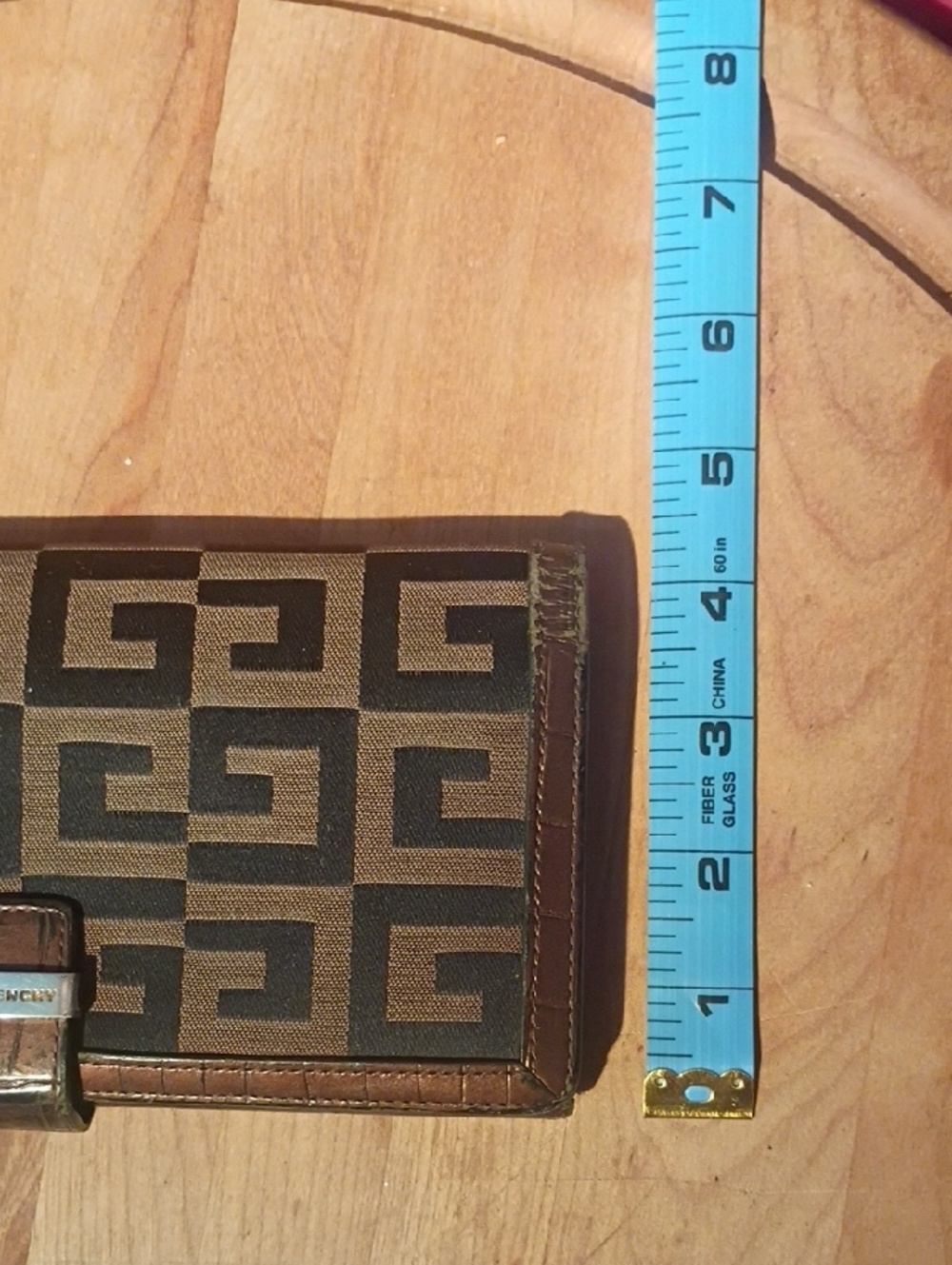 Givenchy Geometric Monogram Printed Canvas Wallet - Picture 5 of 11
